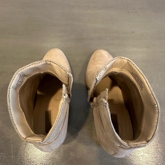 Forever 21 boots - Picture 5 of 6